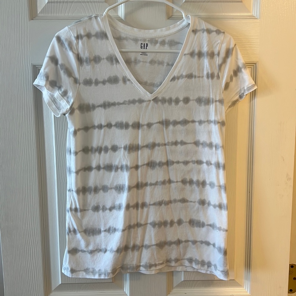 GAP women’s Favorite T